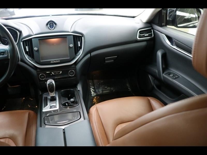 2015 Maserati Ghibli