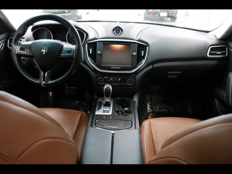 2015 Maserati Ghibli