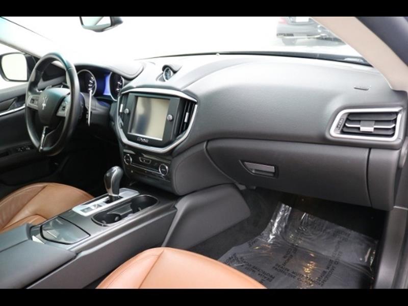 2015 Maserati Ghibli