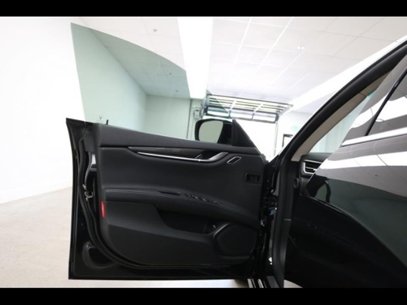 2015 Maserati Ghibli