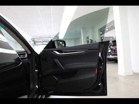 2015 Maserati Ghibli