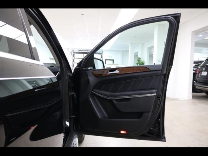 2015 Mercedes-Benz GL-Class GL 550 4MATIC