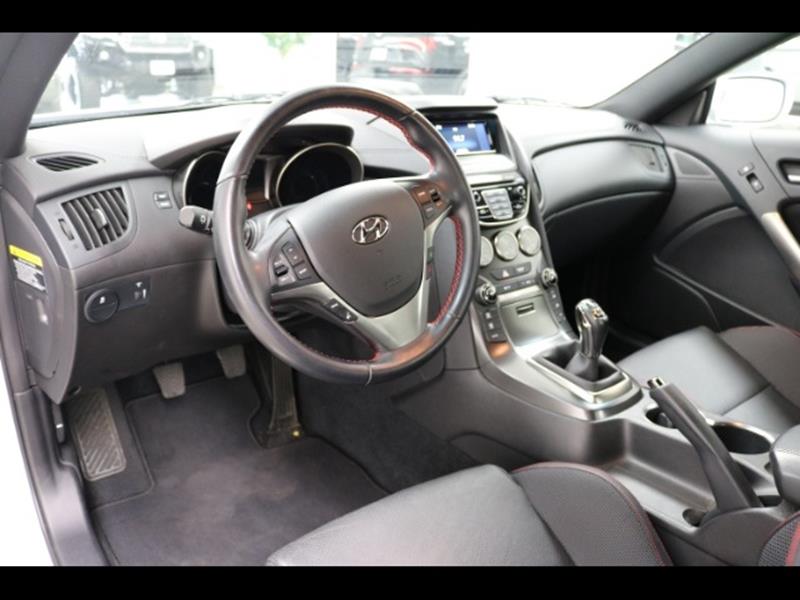 2016 Hyundai Genesis Coupe