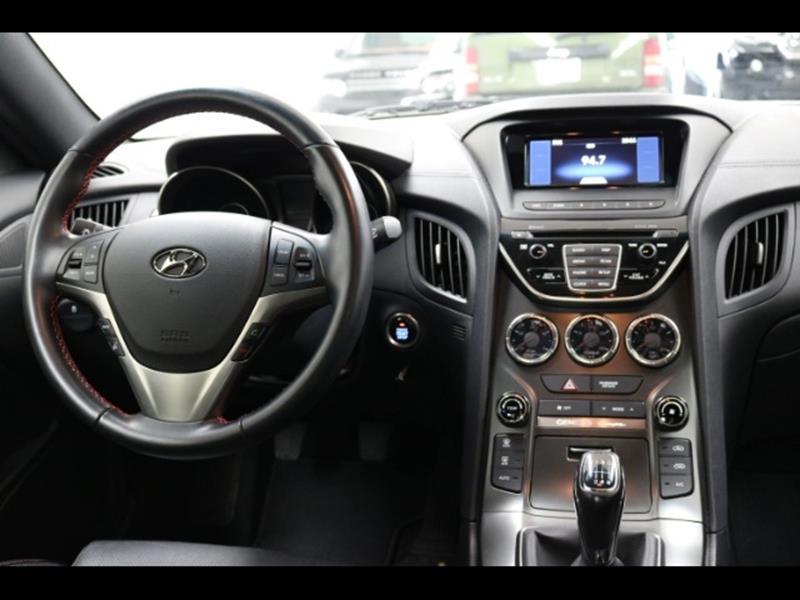 2016 Hyundai Genesis Coupe