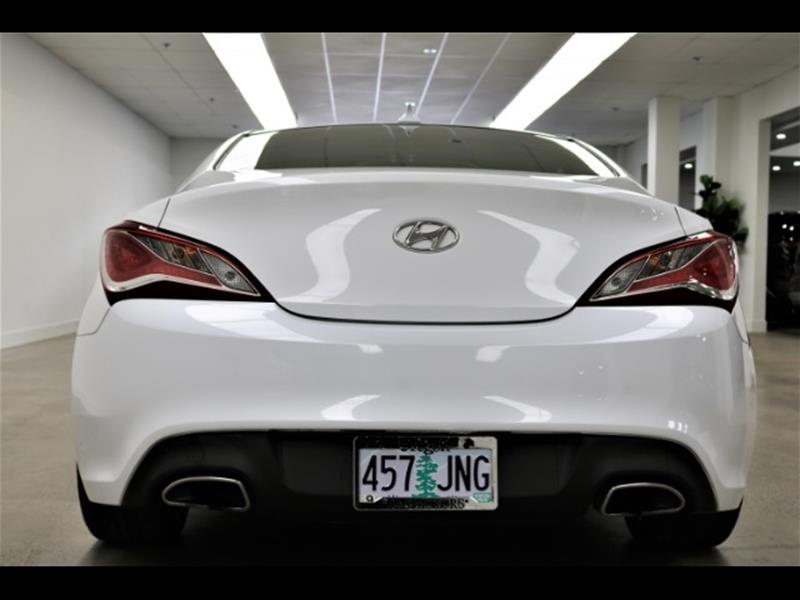2016 Hyundai Genesis Coupe