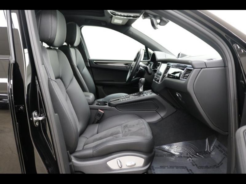 2018 Porsche Macan
