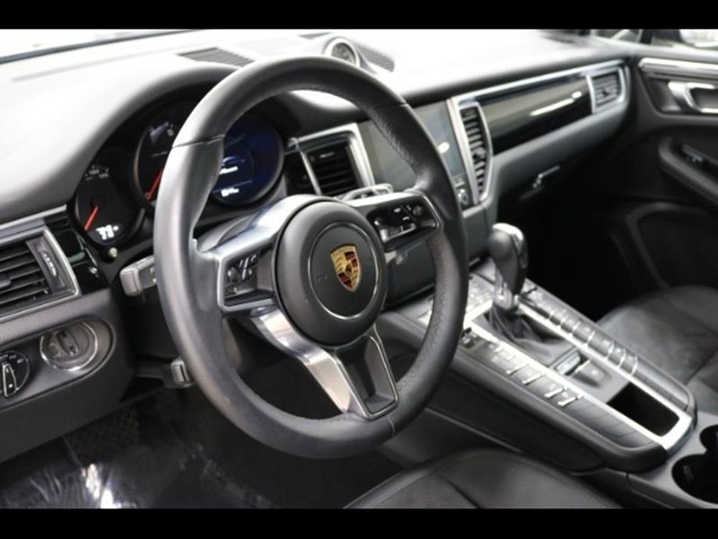 2018 Porsche Macan
