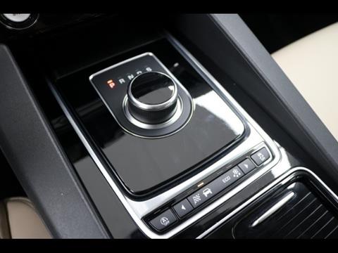 2018 Jaguar F-PACE 25t Premium