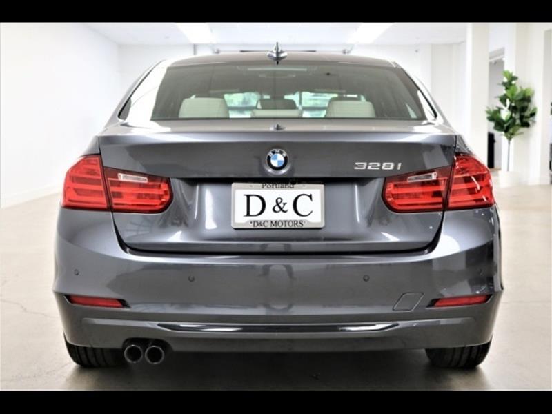2015 BMW 3 Series 328i