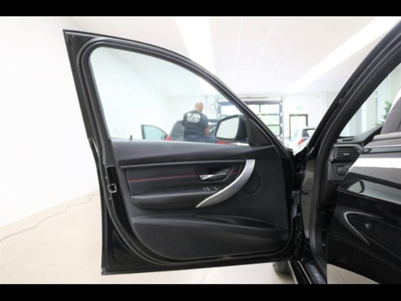 2015 BMW 3 Series 328i