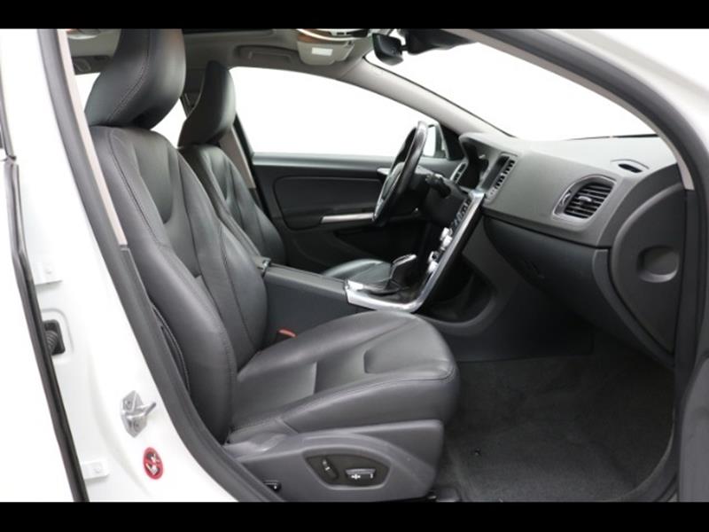 2016 Volvo V60 T5 Drive-E Premier