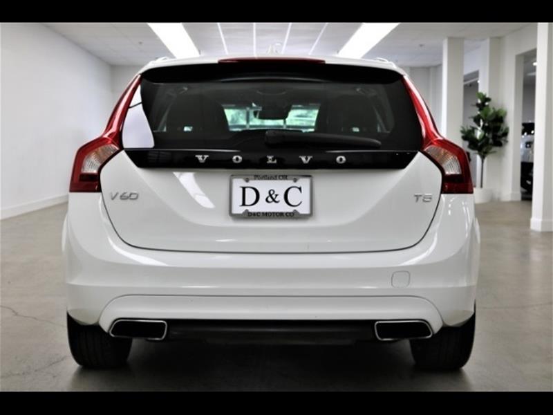 2016 Volvo V60 T5 Drive-E Premier