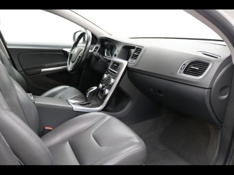 2016 Volvo V60 T5 Drive-E Premier