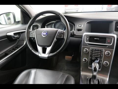 2016 Volvo V60 T5 Drive-E Premier