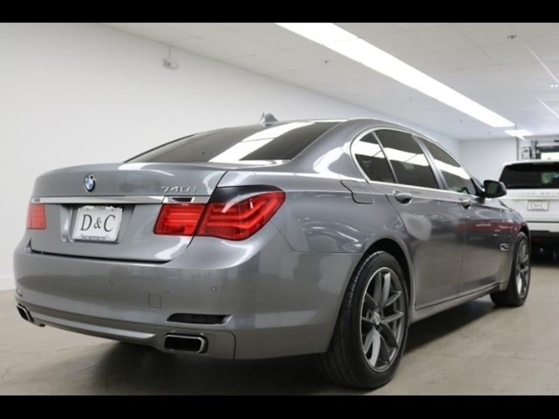 2012 BMW 7 Series 740i