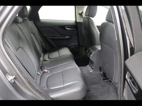 2018 Jaguar F-PACE 25t Premium