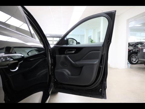 2018 Jaguar F-PACE 25t Premium