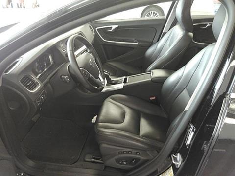 2017 Volvo V60 T5 Premier