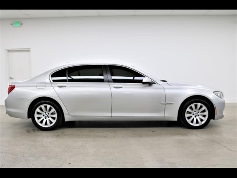 2010 BMW 7 Series 750Li xDrive
