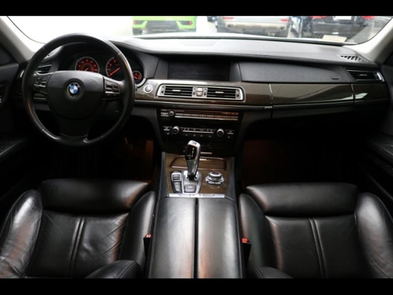 2010 BMW 7 Series 750Li xDrive