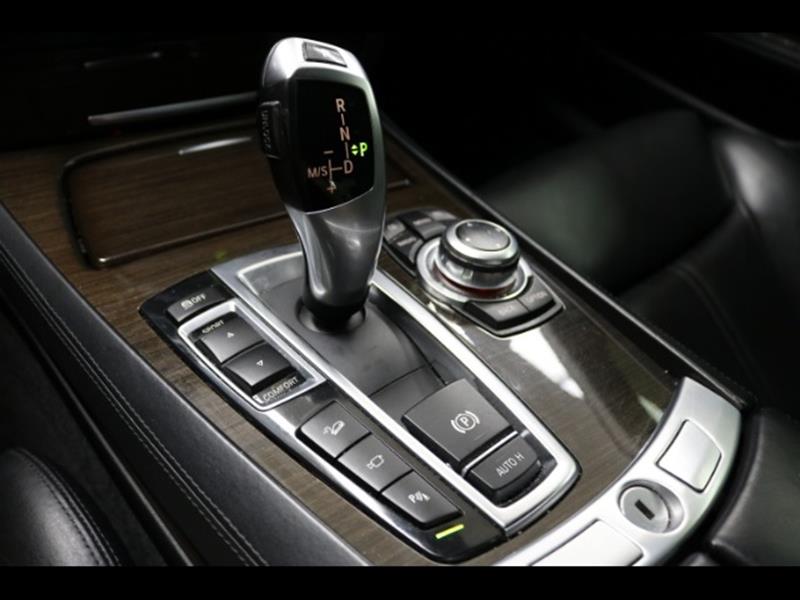 2010 BMW 7 Series 750Li xDrive