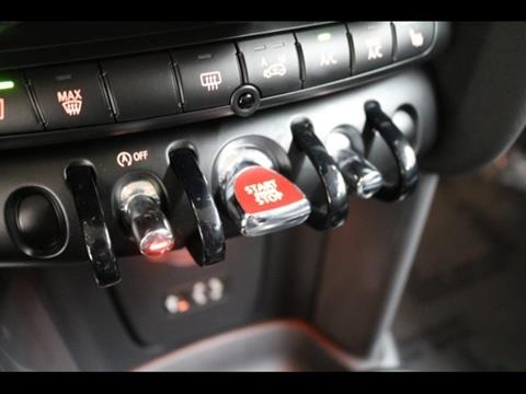 2015 MINI Hardtop 2 Door Cooper