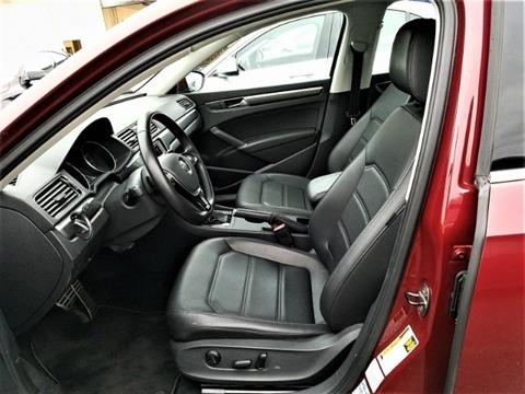 2017 Volkswagen Passat 1.8T R-Line