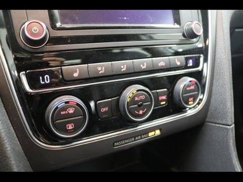 2017 Volkswagen Passat 1.8T R-Line