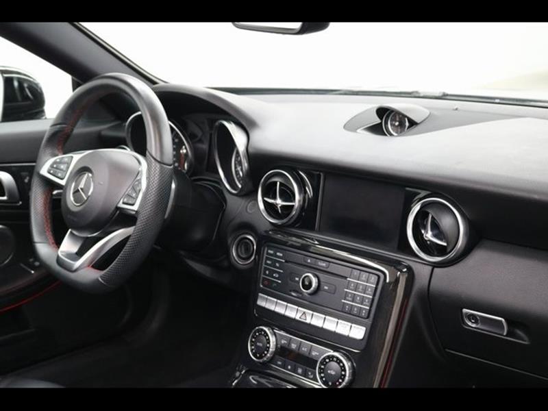 2017 Mercedes-Benz SLC