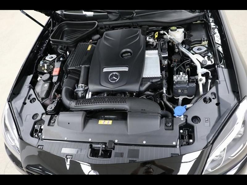 2017 Mercedes-Benz SLC