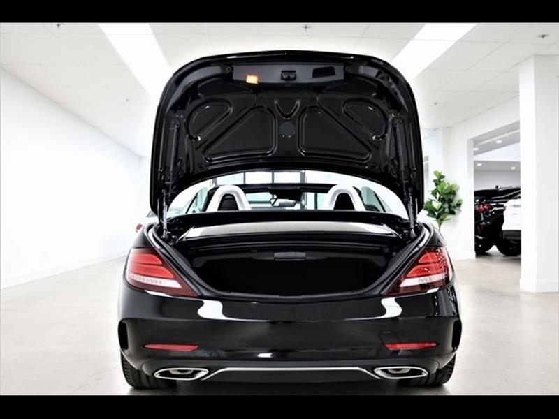 2017 Mercedes-Benz SLC