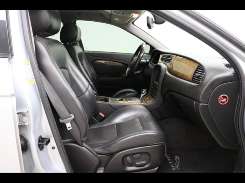 2006 Jaguar S-Type R