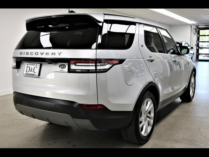 2017 Land Rover Discovery SE