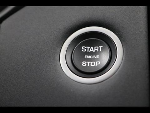 2017 Land Rover Discovery SE