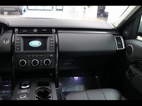 2017 Land Rover Discovery SE