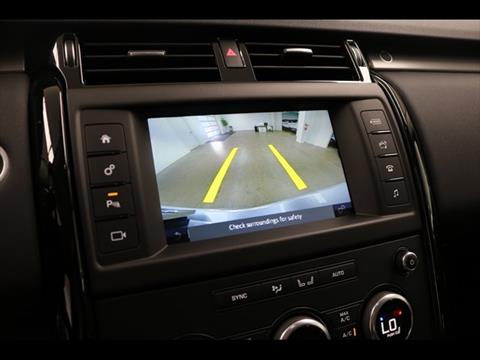 2017 Land Rover Discovery SE