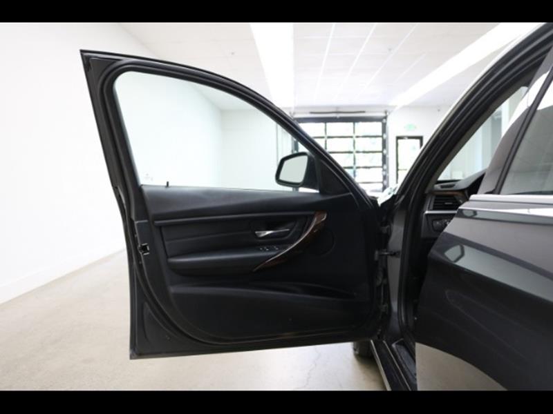 2012 BMW 3 Series 328i