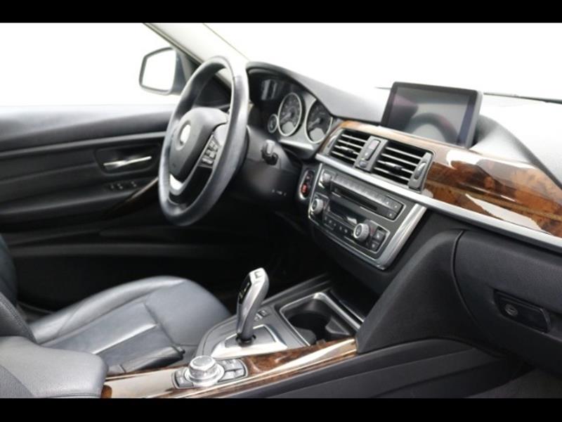 2012 BMW 3 Series 328i