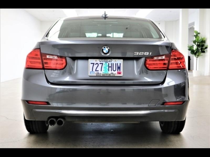 2012 BMW 3 Series 328i