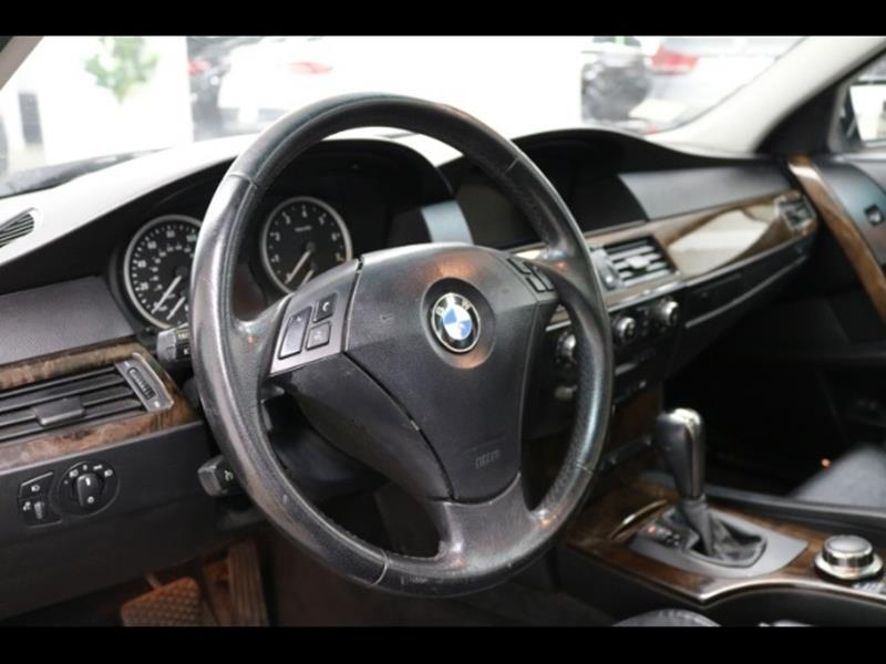2006 BMW 5 Series 530xi