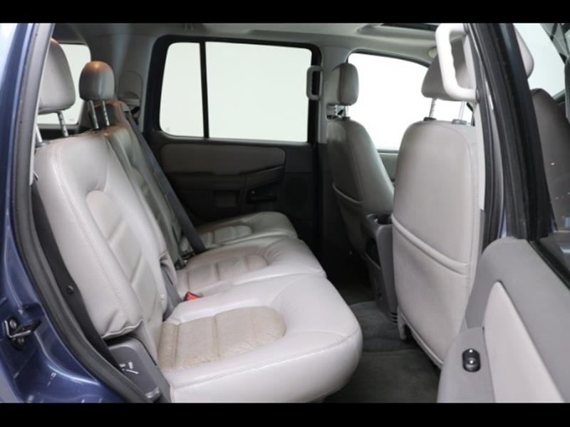 2005 Ford Explorer XLT
