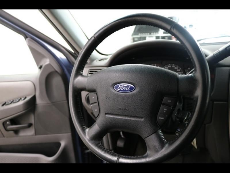 2005 Ford Explorer XLT