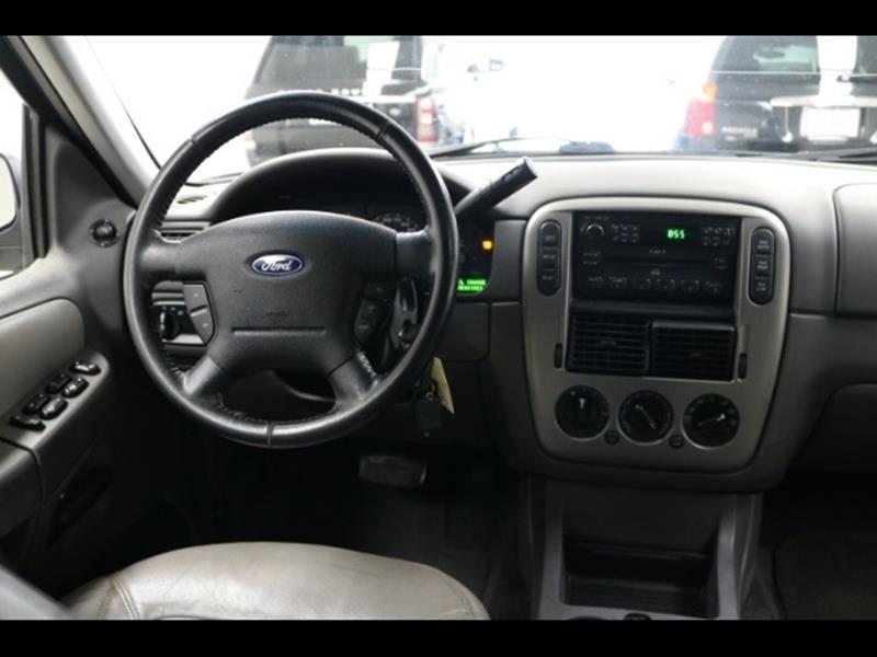 2005 Ford Explorer XLT