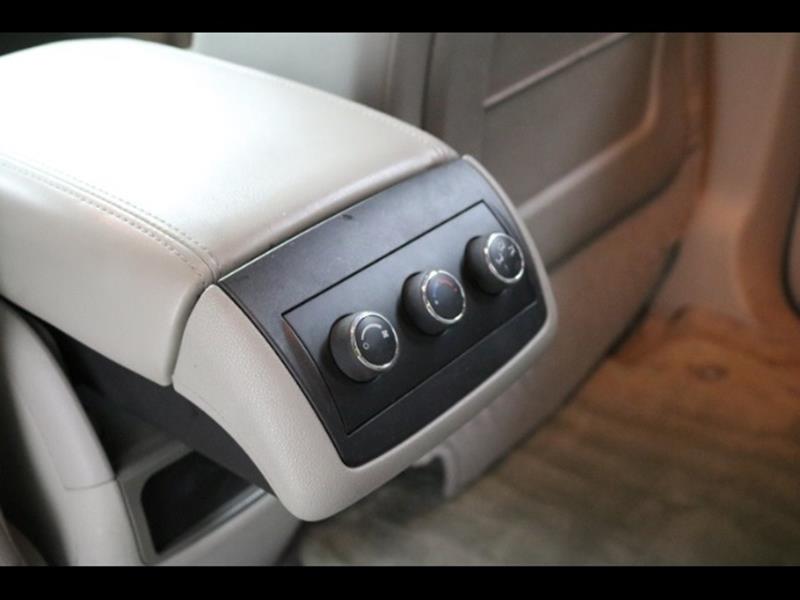 2009 Saturn Outlook XE