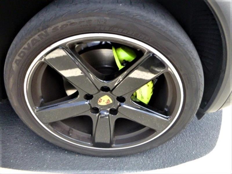 2016 Porsche Cayenne S E-Hybrid