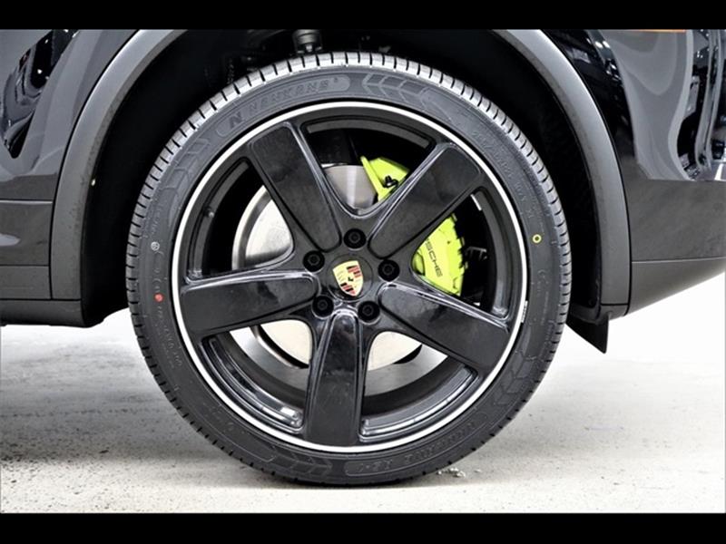 2016 Porsche Cayenne S E-Hybrid