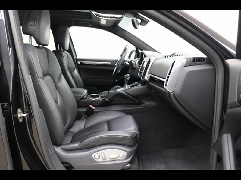 2016 Porsche Cayenne S E-Hybrid