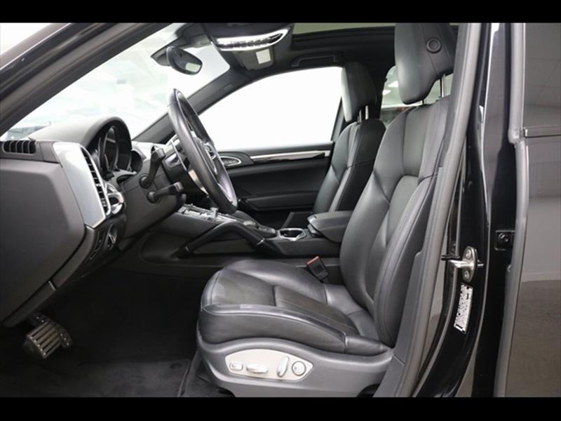 2016 Porsche Cayenne S E-Hybrid