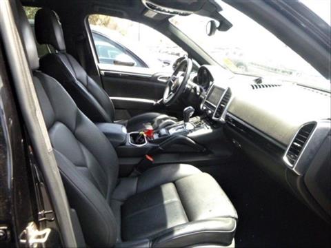 2016 Porsche Cayenne S E-Hybrid