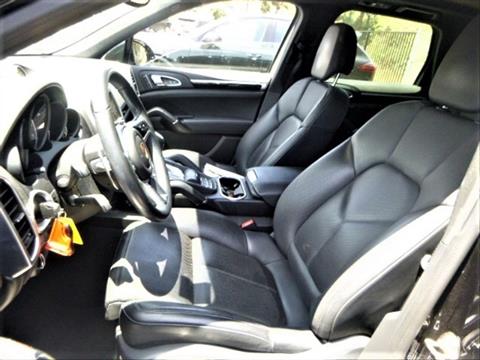 2016 Porsche Cayenne S E-Hybrid